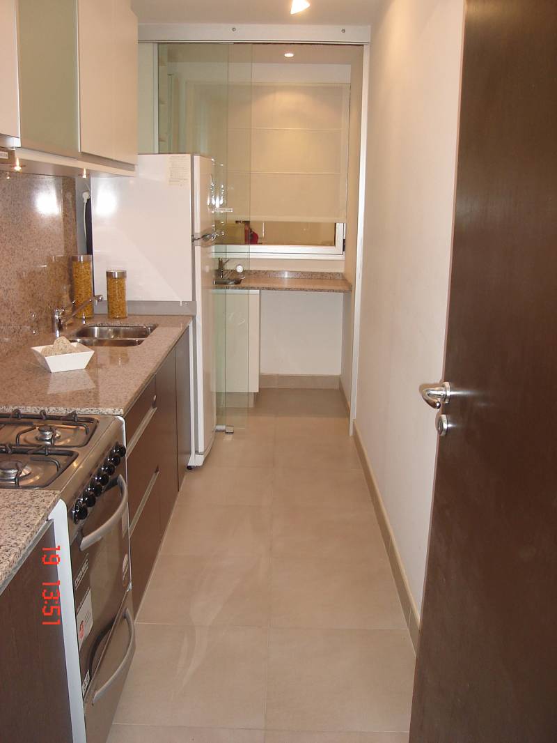 ESPECTACULAR TORRE DEPTO 2 AMB 1 BAÑO COMPLETO CON AMENITIES + COCHERA FIJA CUBIERTA HERMOSO TODO PINTADO - 16