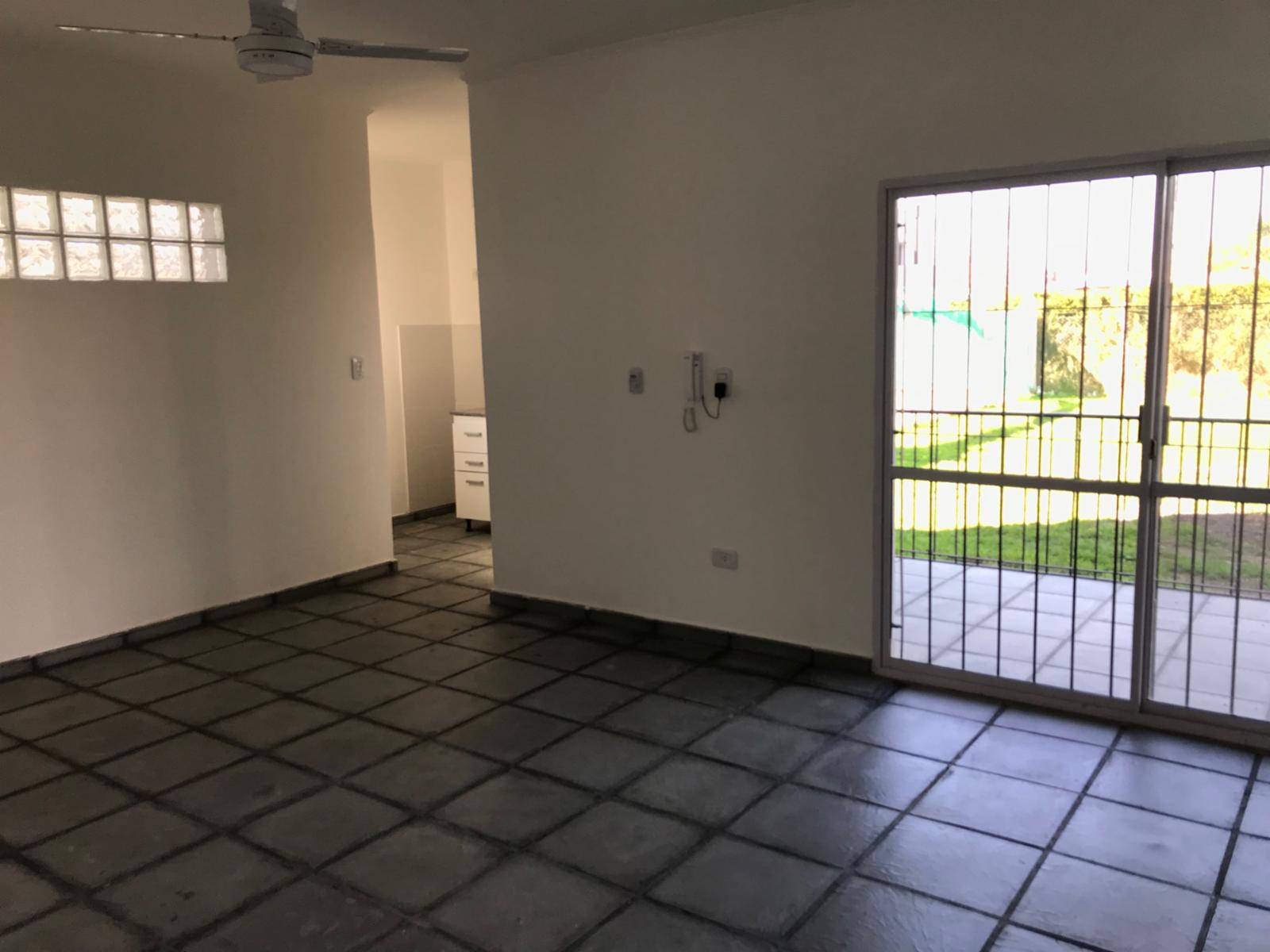 DEPARTAMENTO EN VENTA - RUTA 41 Nº 858 - BARADERO - BS AS. - 4