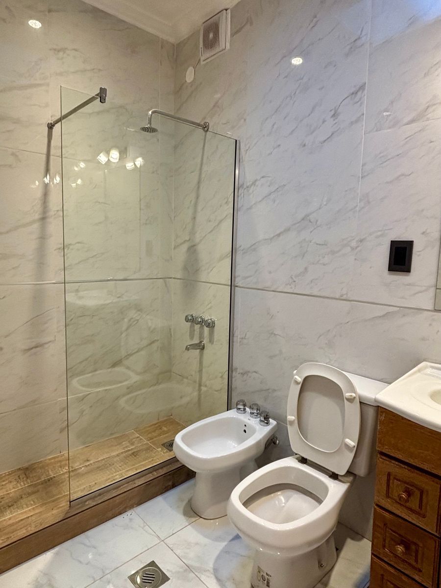 Excelente Casa en VENTA a estrenar - Passo 679 - Baradero - Buenos Aires — foto 2