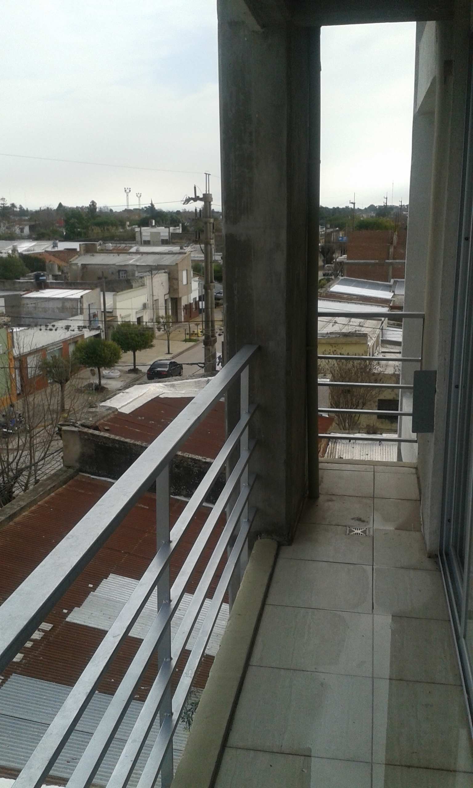 Departamento EN VENTA - Bulnes al 428 1º Piso AL FRENTE - Baradero - Bs As - 7