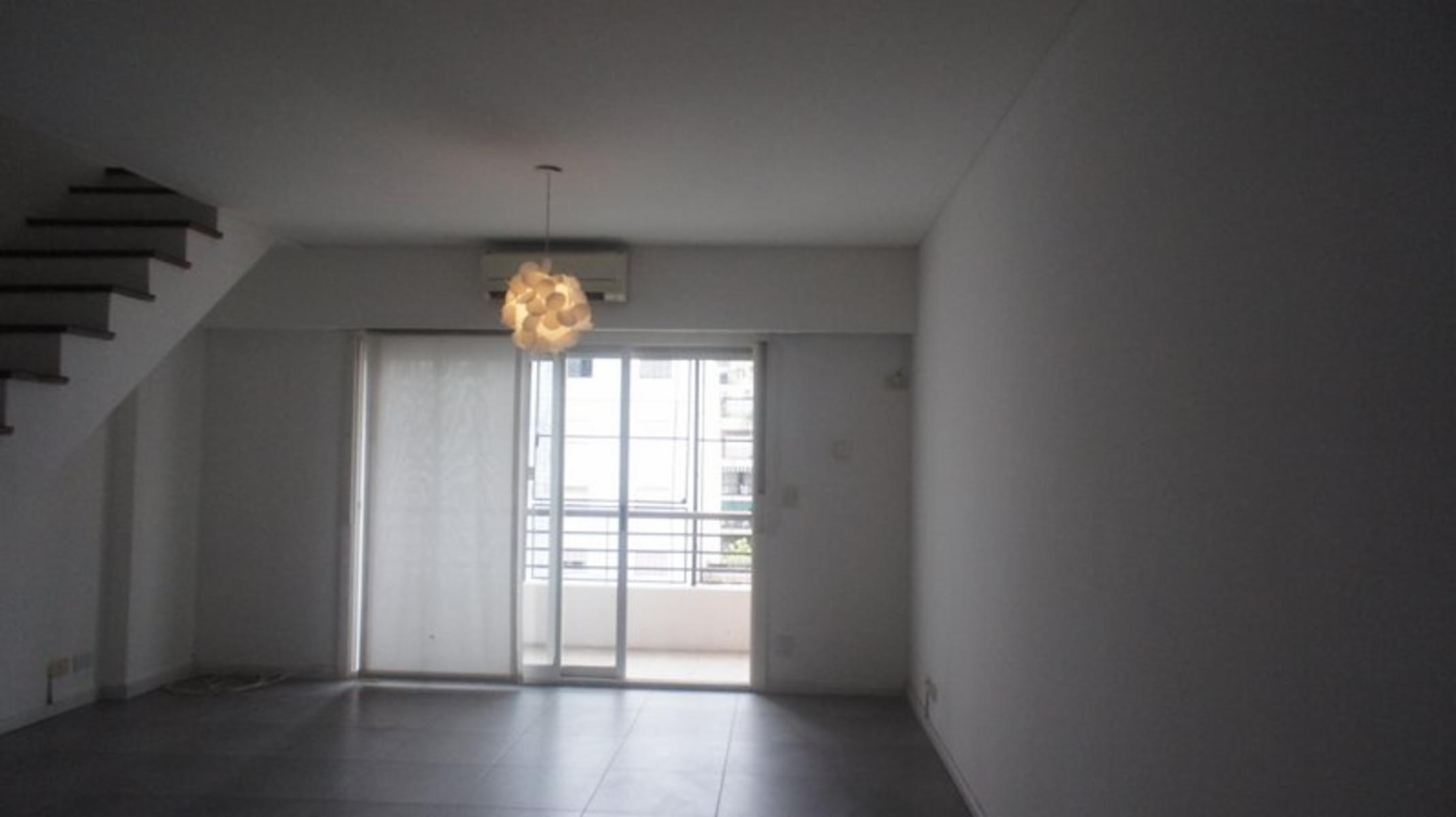 Vidal 1500 piso 7mo.- Duplex con terraza, parrilla y cochera. - 4