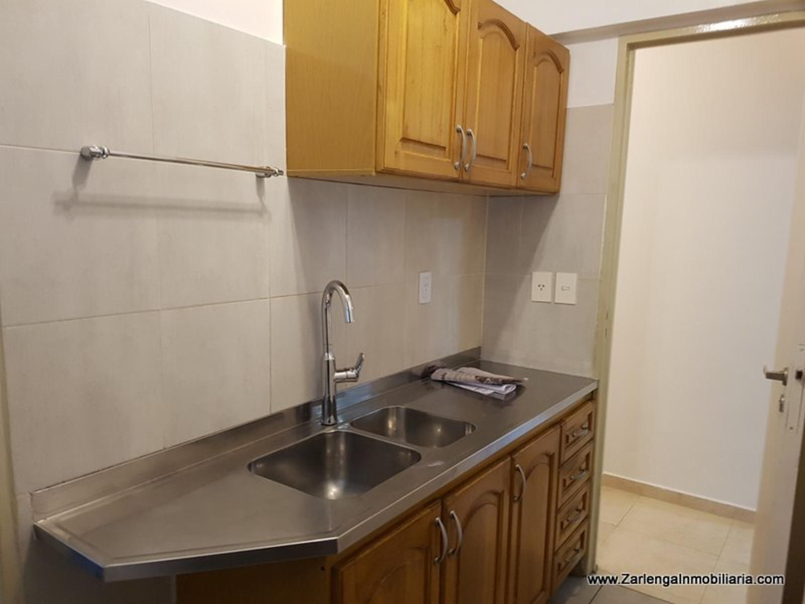 Schiaffino 2100 piso 3ro, VENTA 3 amb al contrafrente — foto 9