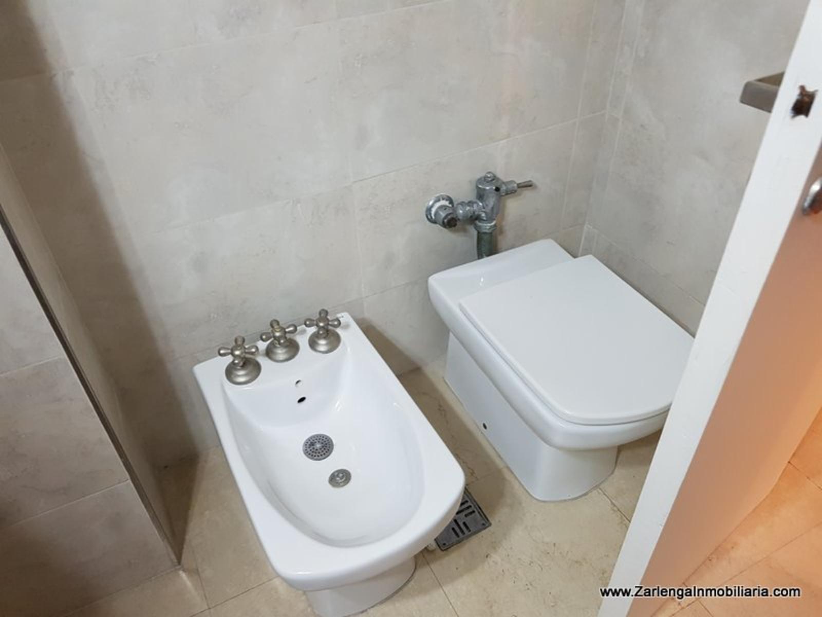 Schiaffino 2100 piso 3ro, VENTA 3 amb al contrafrente — foto 12