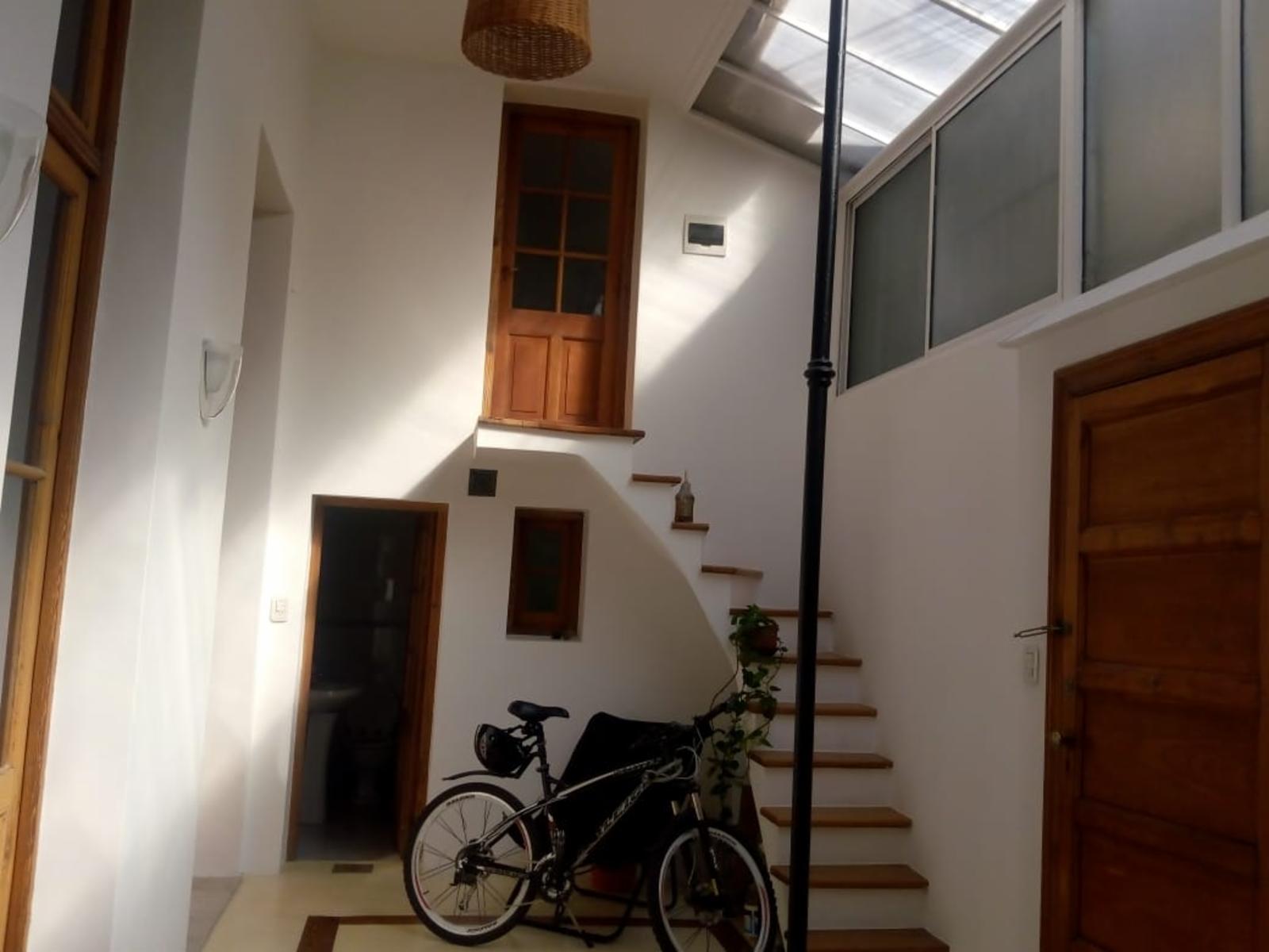 Yatay 300,PH 3 Amb,lateral,reciclado,patio cubierto ,sin exp . — foto 3