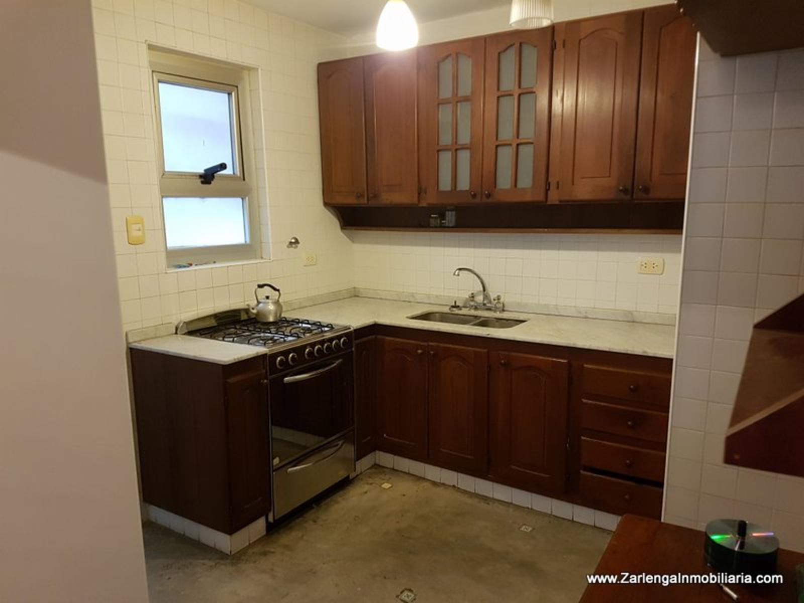 Pasteur 600 Piso 2do, Contrafrente con 3 Dormitorios — foto 4