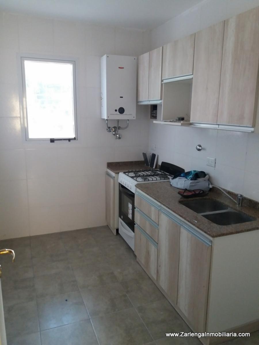 Mario Bernasconi 2200 piso 1ro. Venta de 2 amb frente. terraza ,sin expensas - 2