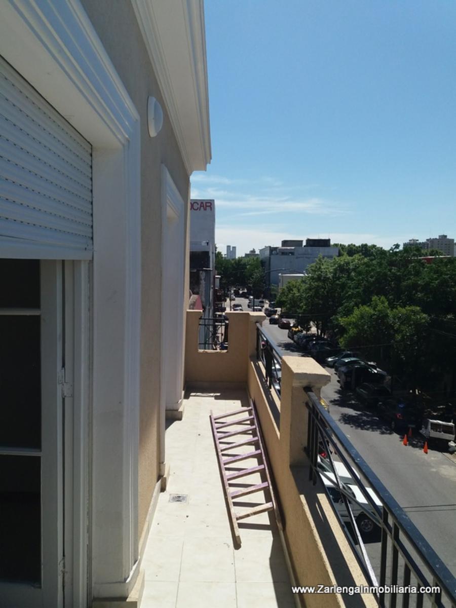 Mario Bernasconi 2200 PH,1°piso x esc, 2 amb frente,terraza,patio,sin exp. - 5