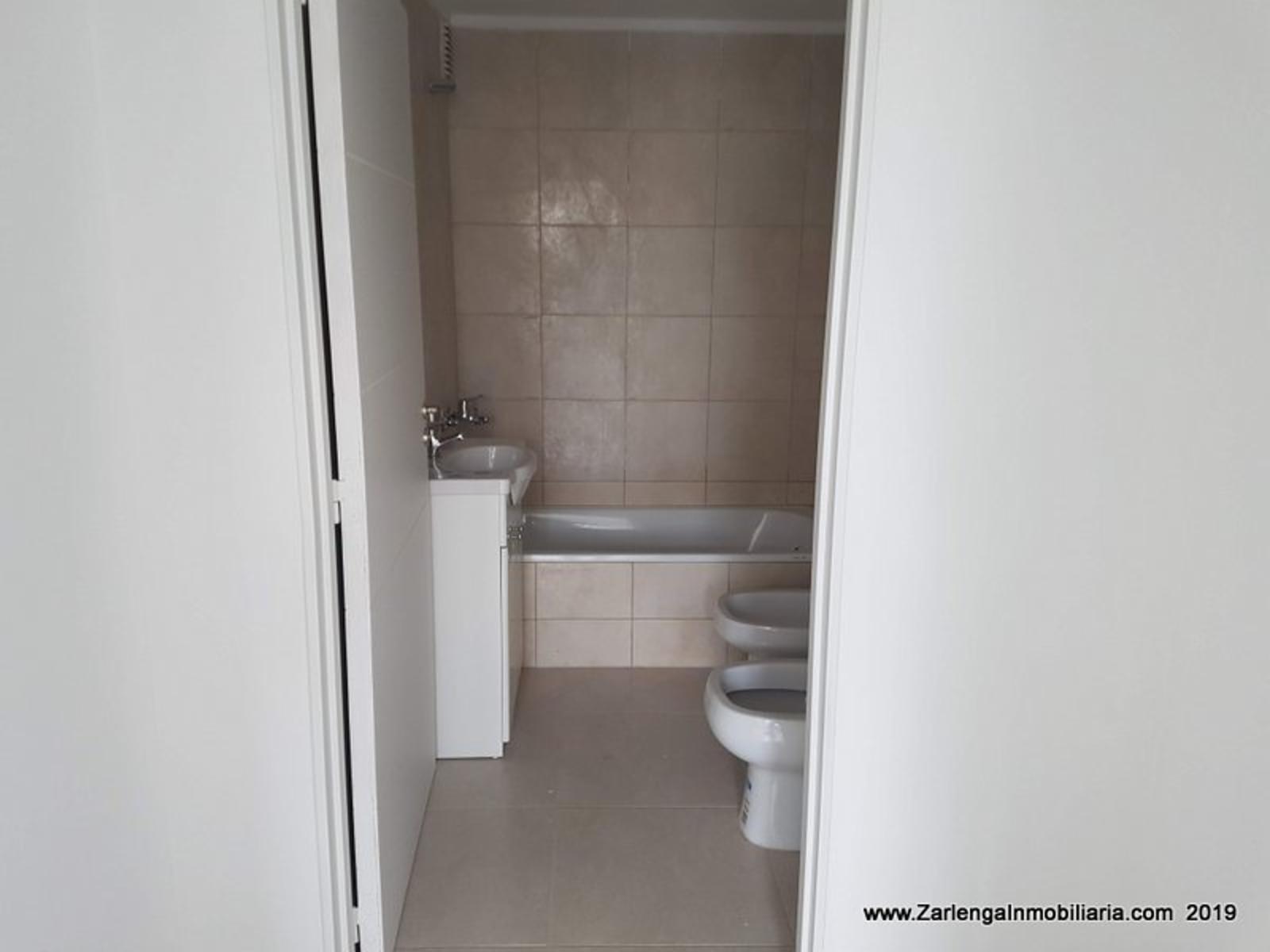 Ramon Falcon 2100, 2 amb, con un dormitorio en SUITE — foto 8