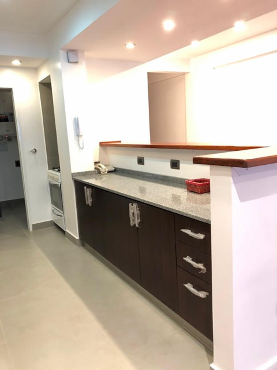 SEMIPISO AL FRENTE EN PALERMO DE 3 AMBIENTES HECHO A NUEVO — foto 4