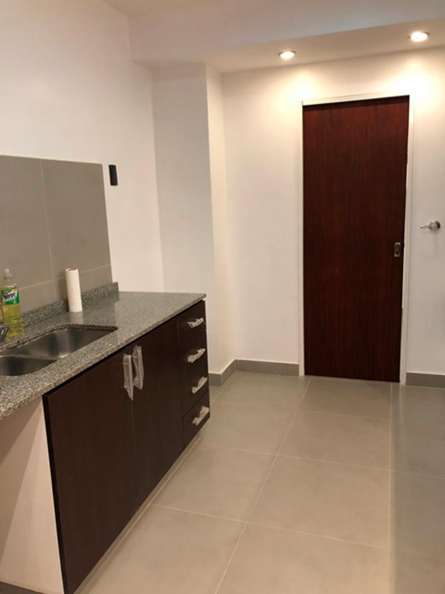 SEMIPISO AL FRENTE EN PALERMO DE 3 AMBIENTES HECHO A NUEVO — foto 14