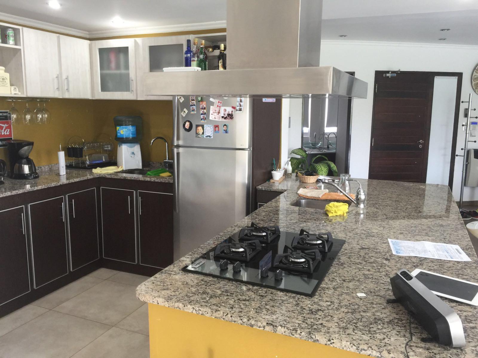 Importante casa de 3 dorm. Roldan
5 ambientes - 3 dormitorios - 3 baños - 2 cocheras
Av. de las Libertades , z/Tierra de Sueños 2, Roldán
250 m2, 165 m2 cubiertos, Año de Construcción: 2015
