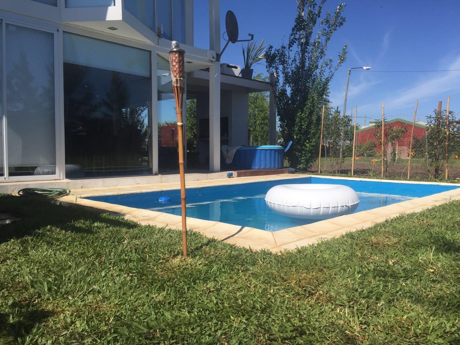 Importante casa de 3 dorm. Roldan 5 ambientes - 3 dormitorios - 3 baños - 2 cocheras Av. de las Libertades , z/Tierra de Sueños 2, Roldán 250 m2, 165 m2 cubiertos, Año de Construcción: 2015 — foto 9