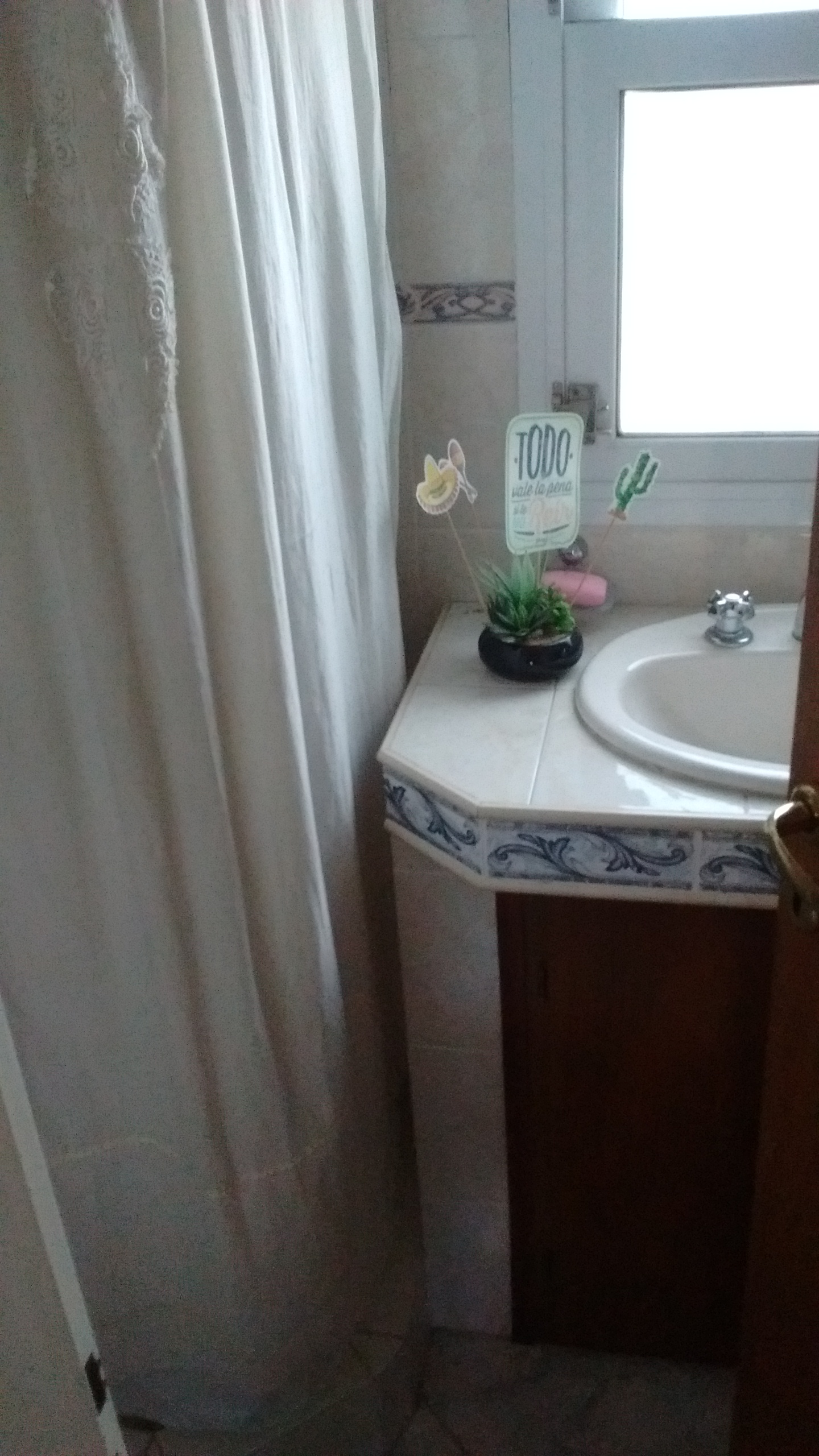 Se Vende Excelente Propiedad en Barrio Cerrado Acacias Blancas Totalmente Amoblada — foto 9