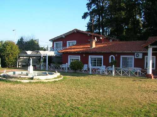 SE VENDE IMPORTANTE PROPIEDAD EN TORTUGUITAS SOBRE 3200M2 DE TERRENO - 2
