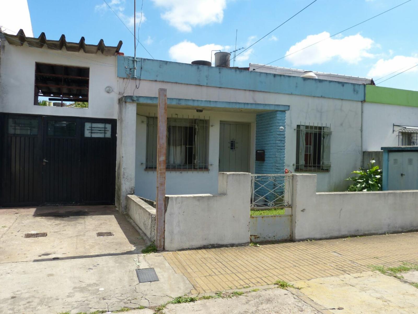 SE VENDEN 2 PHS EN BLOCK EN MUNRO. IDEAL DOS FAMILIAS. — foto 2