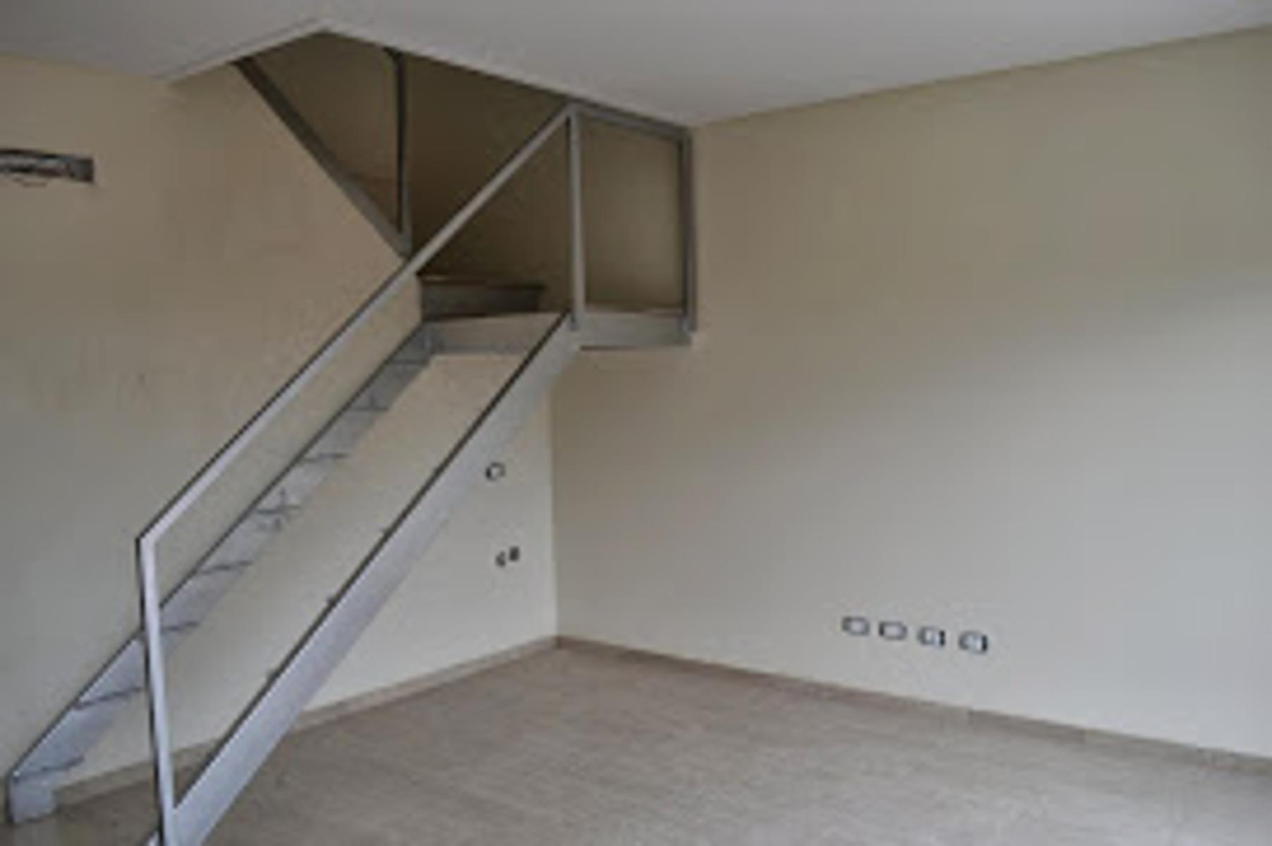 Se Vende Depto en Duplex 2 Amb C/cochera Vista Al Hacoaj — foto 6