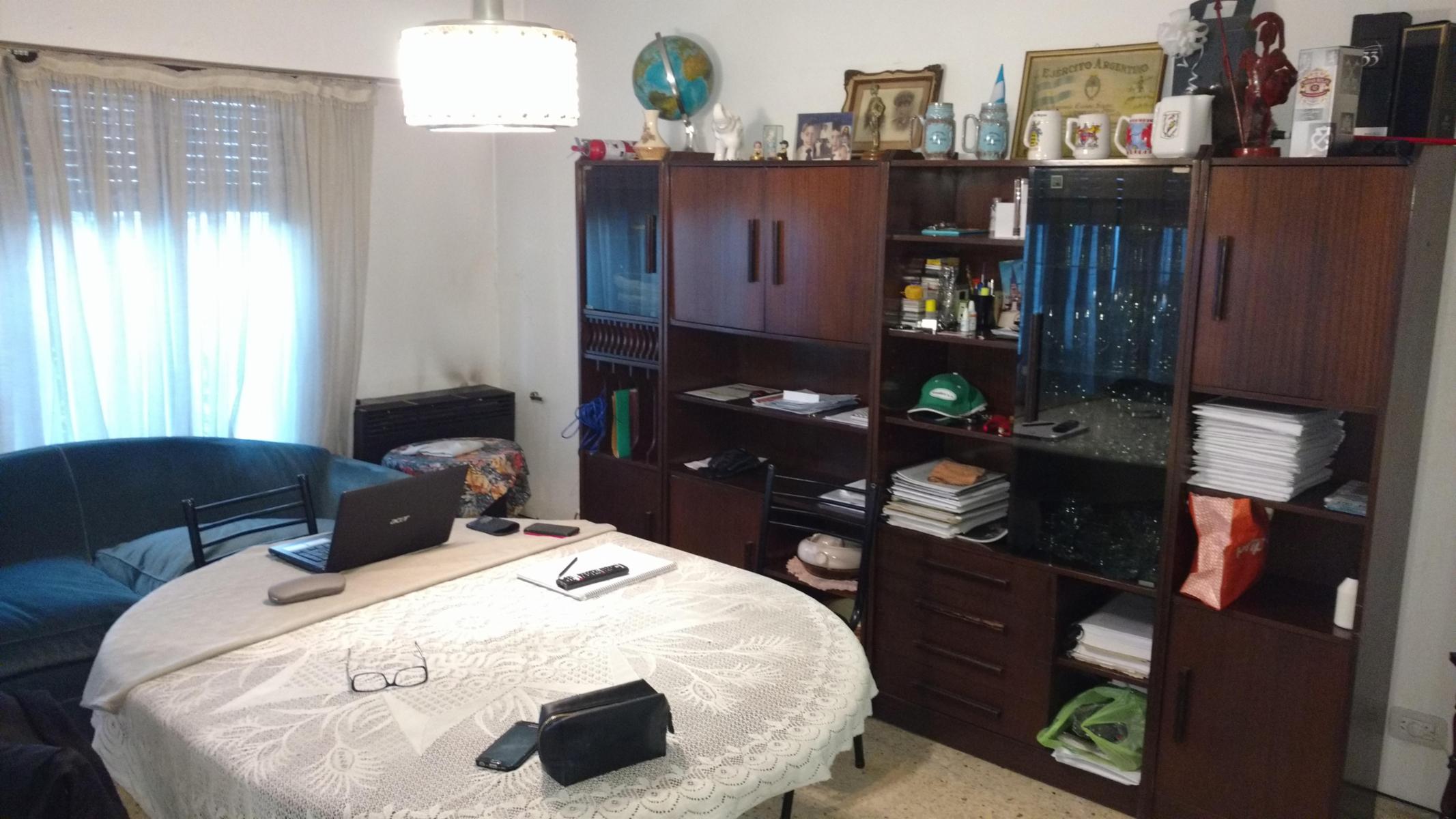 SE VENDE EXCELENTE PH DE 3 AMBIENTES AL FRENTE EN MARTINEZ CON PATIO Y COCHERA. — foto 4