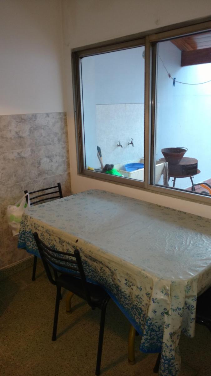 SE VENDE EXCELENTE PH DE 3 AMBIENTES AL FRENTE EN MARTINEZ CON PATIO Y COCHERA. — foto 11