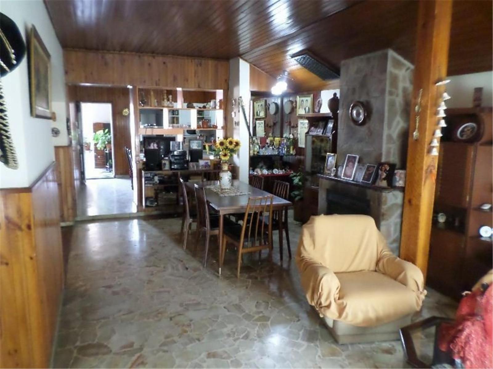 SE VENDE MUY LINDA PROPIEDAD DE 4 AMBIENTES EN VILLA BALLESTER. LOTE PROPIO. — foto 3