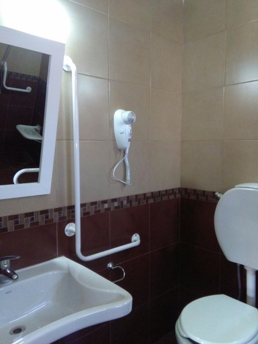 Se vende excelente propiedad comercial en el centro de la Villa de Merlo. - 13