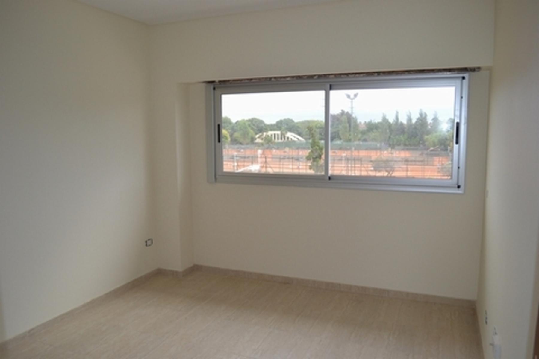 Se Vende Depto en Duplex 2 Amb C/cochera Vista Al Hacoaj — foto 9