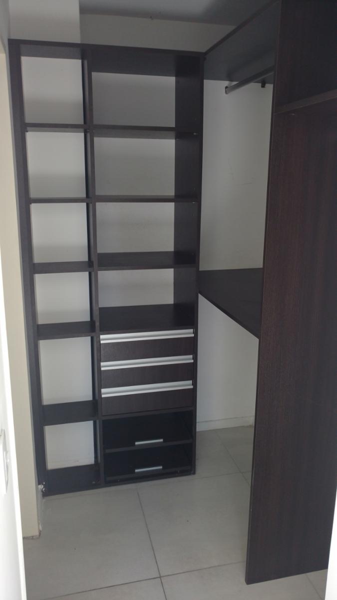 SE VENDE MUY LINDO DEPTO. DE 2 AMBIENTES CON DOBLE COCHERA. EXCELENTE OPORTUNIDAD — foto 7