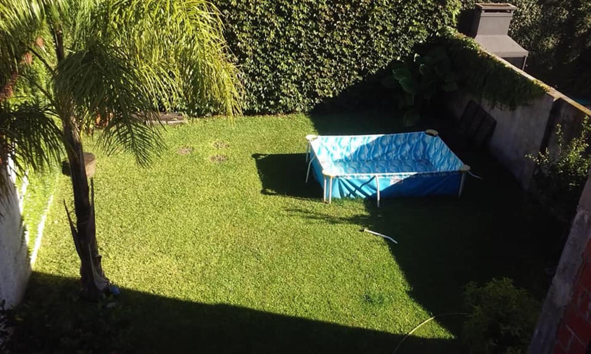 SE VENDE PROPIEDAD EN DOS PLANTAS A TERMINAR + LOCAL COMERCIAL
