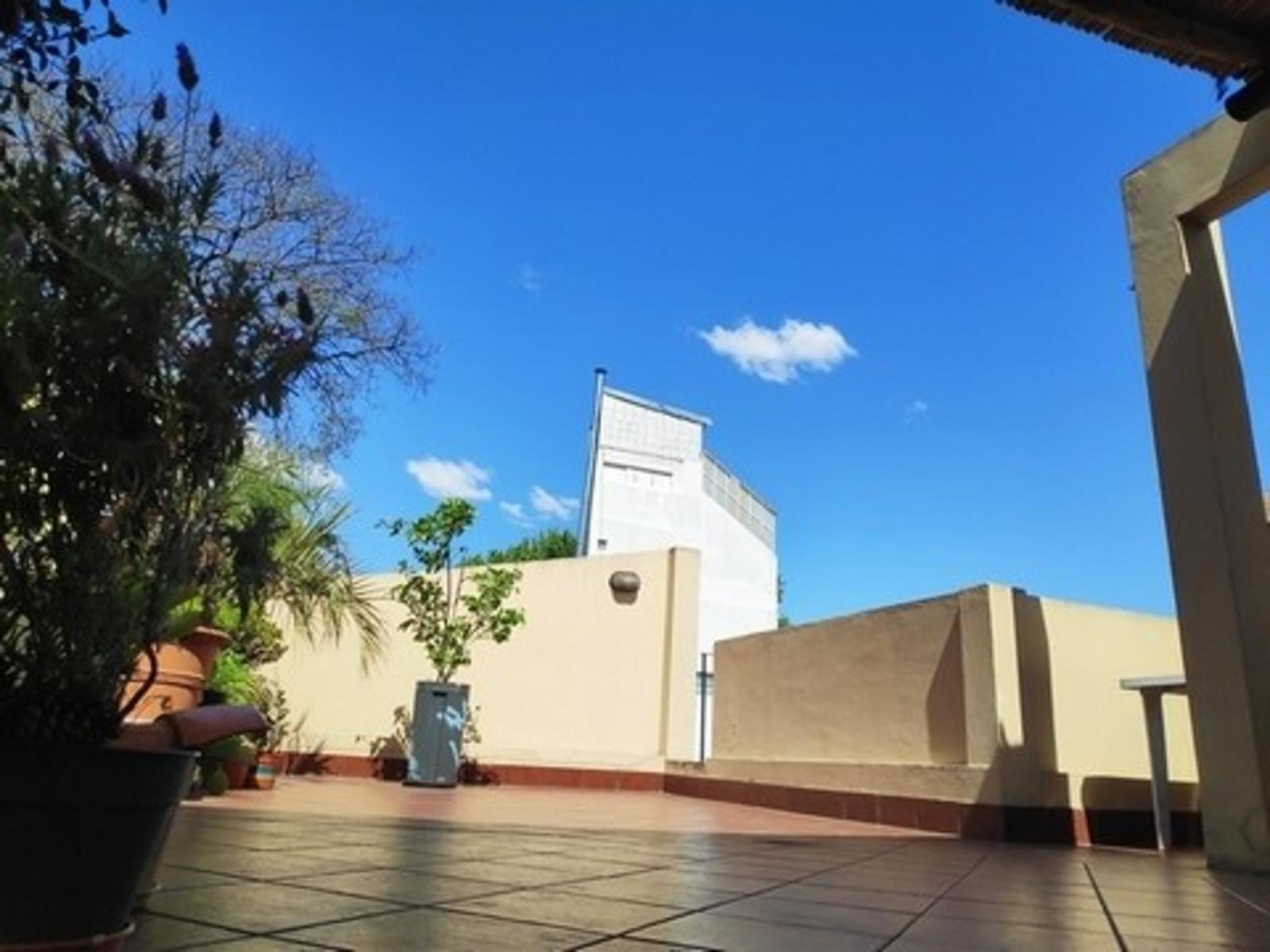 Se Vende Excelente PH de 3 Ambientes en V. Urquiza con Terraza Propia — foto 14