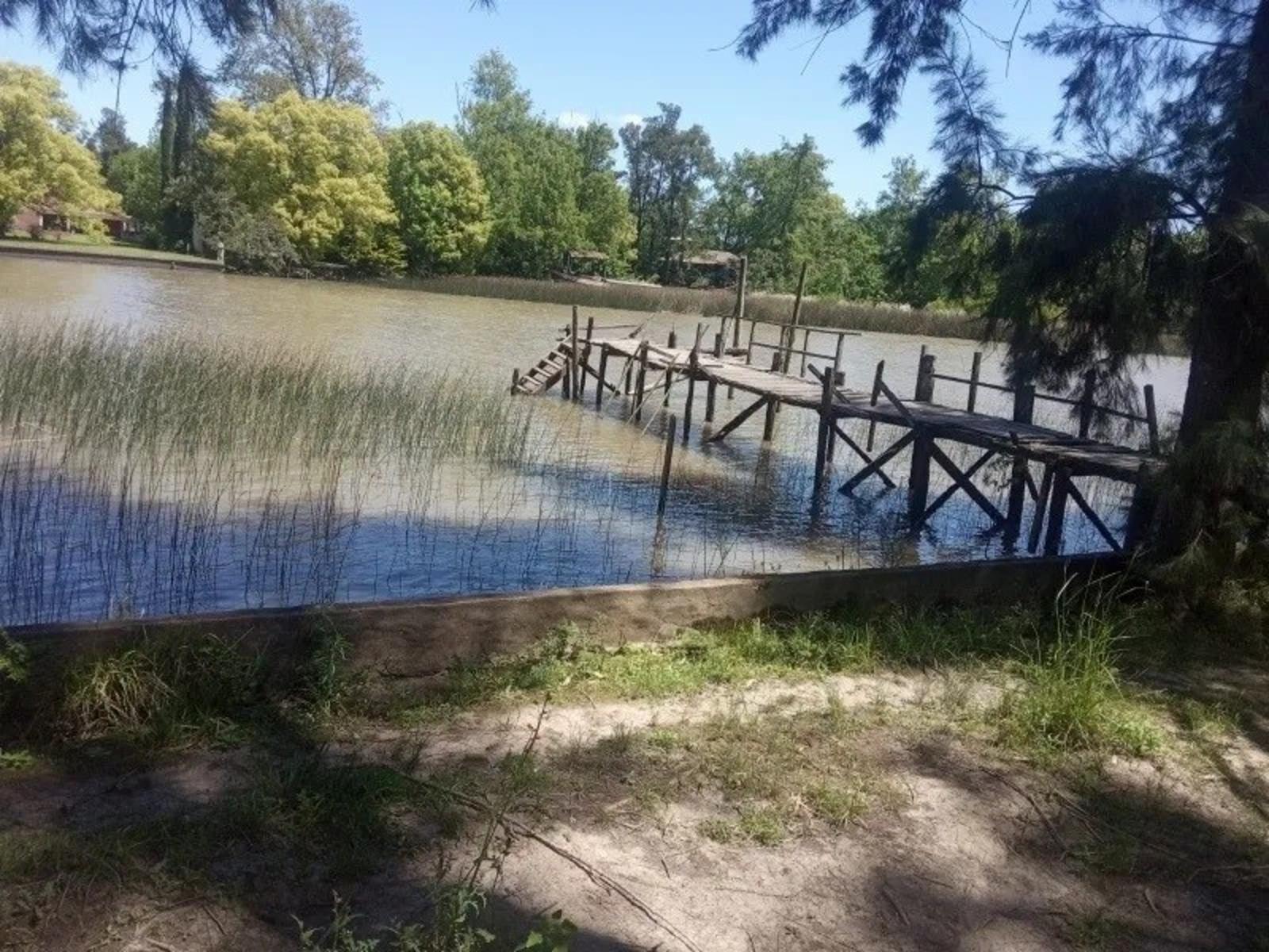 Se VENDE Quinta Sobre Rio Lujan y Canal Arias OPORTUNIDAD - 2