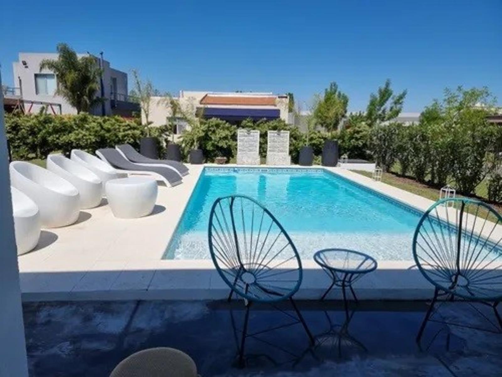 Se Vende Hermosa Casa en Barrio San Eduardo Pilar del Este Totalmente Equipada — foto 4