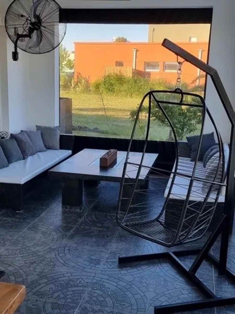 Se Vende Hermosa Casa en Barrio San Eduardo Pilar del Este Totalmente Equipada — foto 6