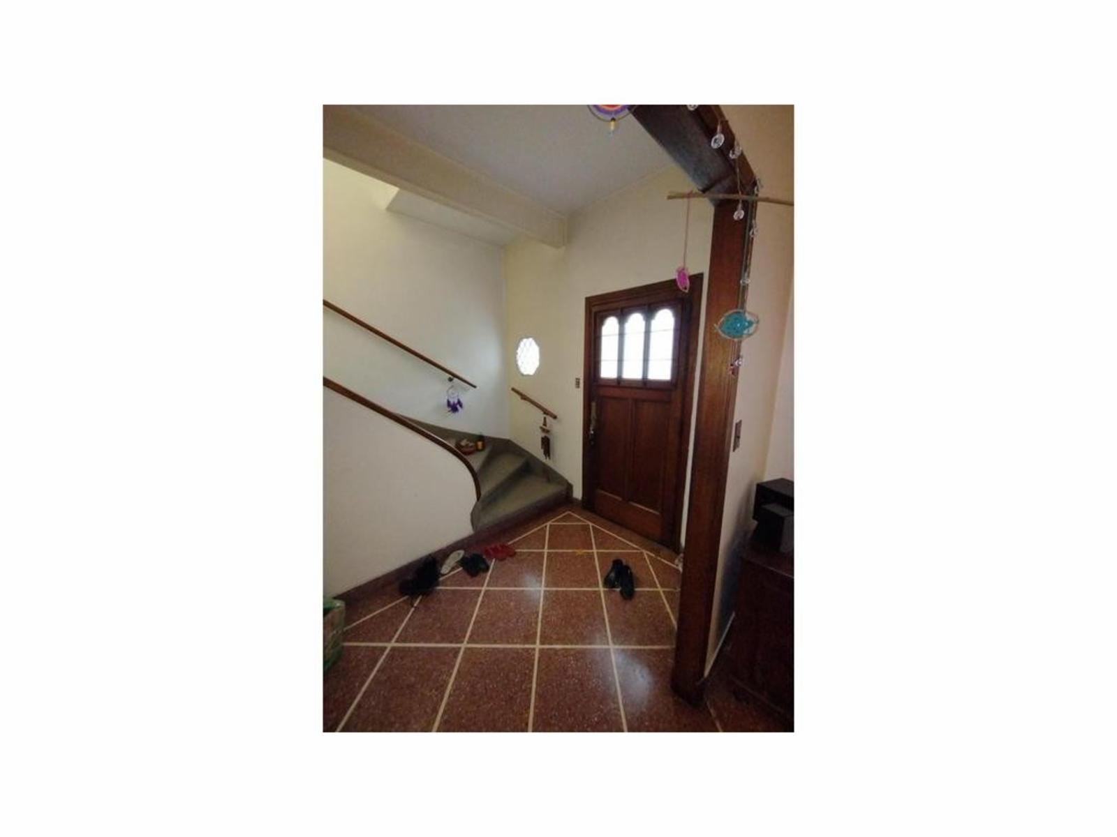 Se Vende Excelente Chalet de 4 Ambientes en Lote Propio en Olivos Golf — foto 4