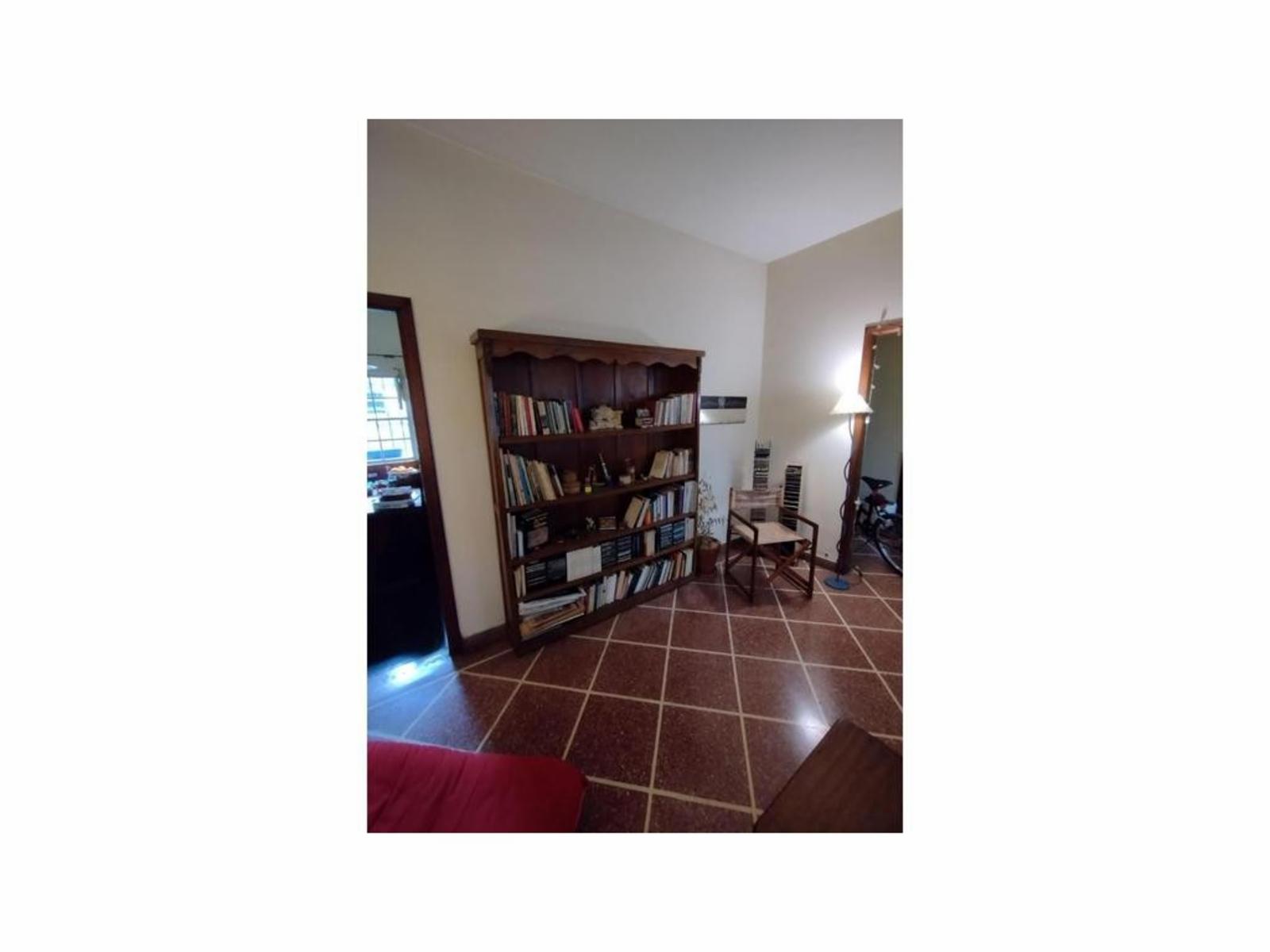 Se Vende Excelente Chalet de 4 Ambientes en Lote Propio en Olivos Golf — foto 8