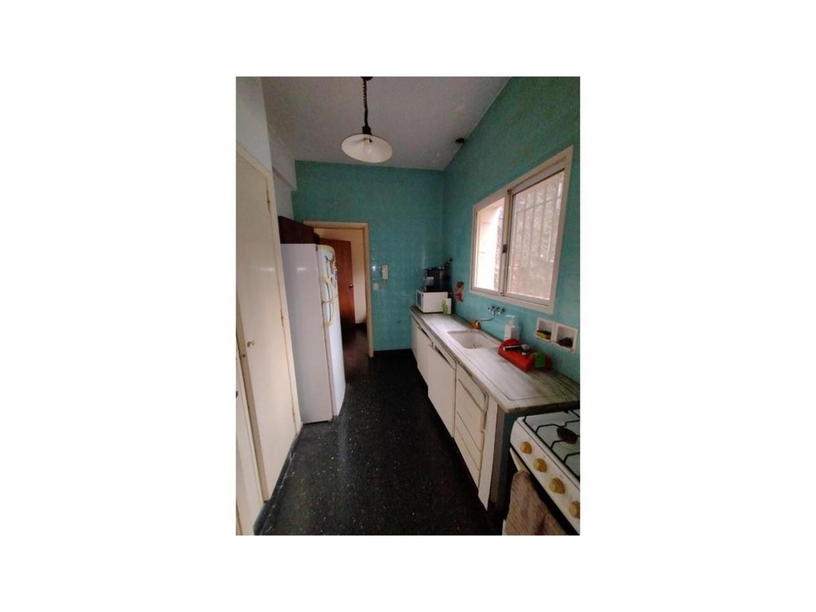 Se Vende Excelente Chalet de 4 Ambientes en Lote Propio en Olivos Golf — foto 11