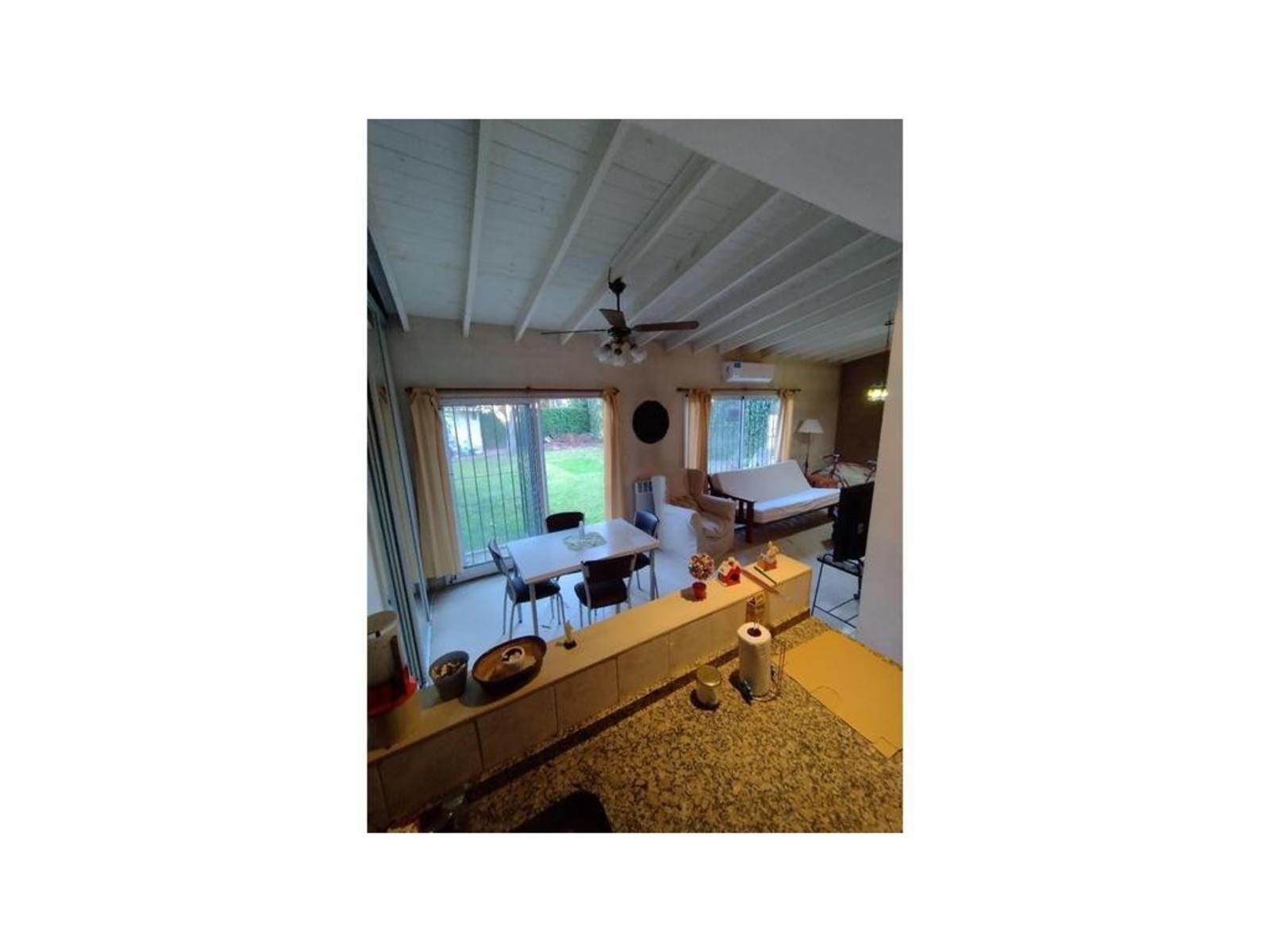 Se Vende Amplio Depto. de 2 Ambientes en Olivos. Planta Baja Con Jardin — foto 5
