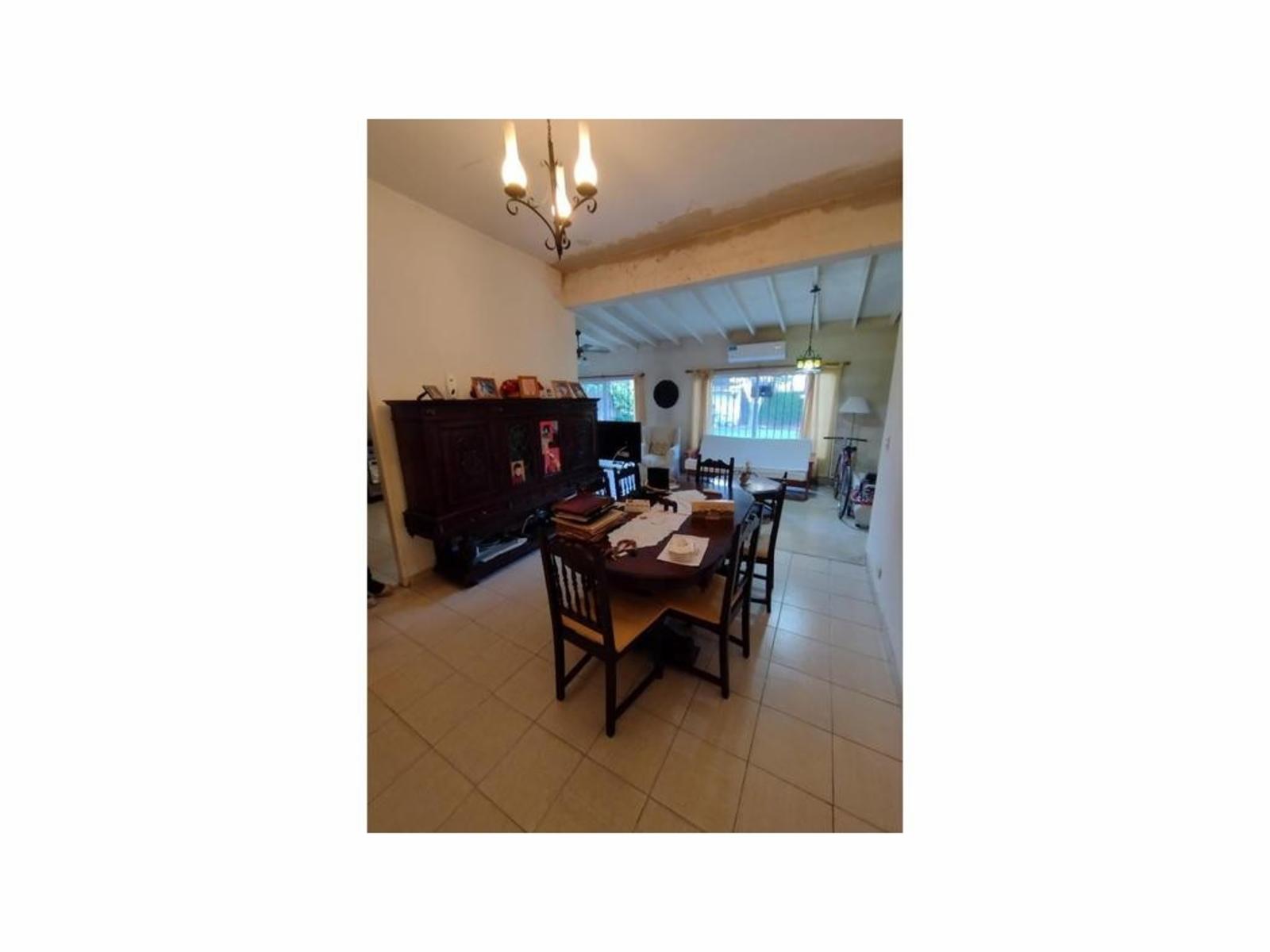 Se Vende Amplio Depto. de 2 Ambientes en Olivos. Planta Baja Con Jardin — foto 12