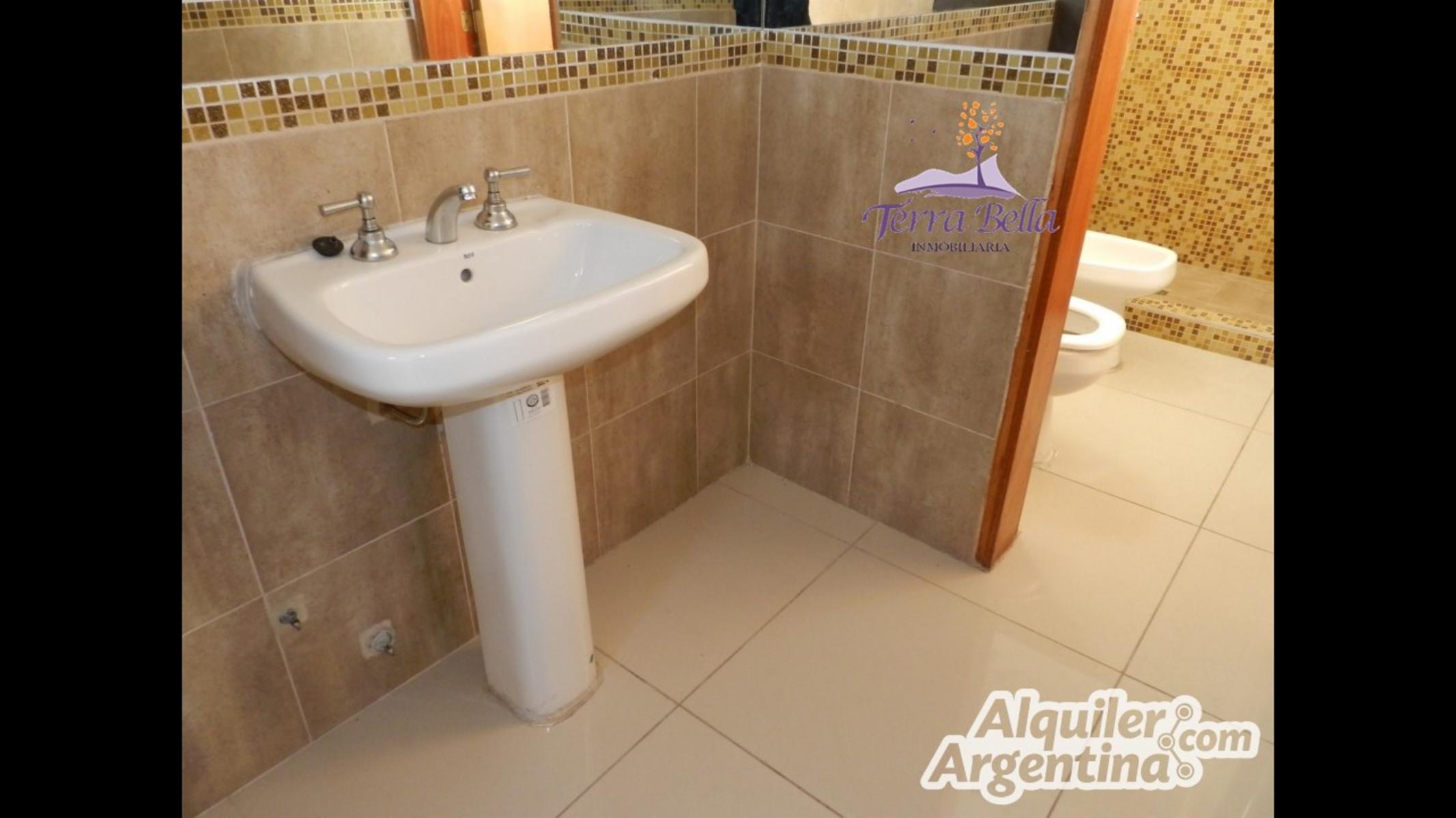 DEPARTAMENTO DE CATEGORIA EN EDIFICIO MANHATAN. UN DORMITORIO. COCHERA. PISCINA. GIM. QUINCHO. ESPECTACULAR VISTA PANORÁMICA — foto 11