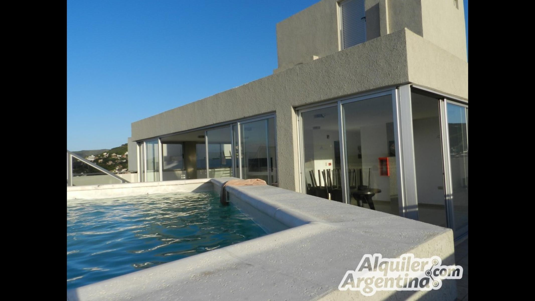 DEPARTAMENTO DE CATEGORIA EN EDIFICIO MANHATAN. UN DORMITORIO. COCHERA. PISCINA. GIM. QUINCHO. ESPECTACULAR VISTA PANORÁMICA — foto 14