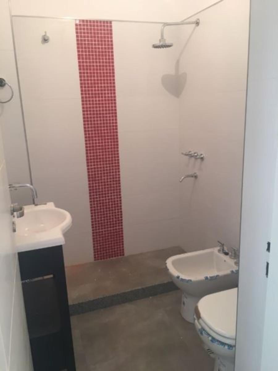 VENTA DE DUPLEX A ESTRENAR A METROS DEL LAGO SAN ROQUE. PRIMERA CATEGORIA. — foto 6