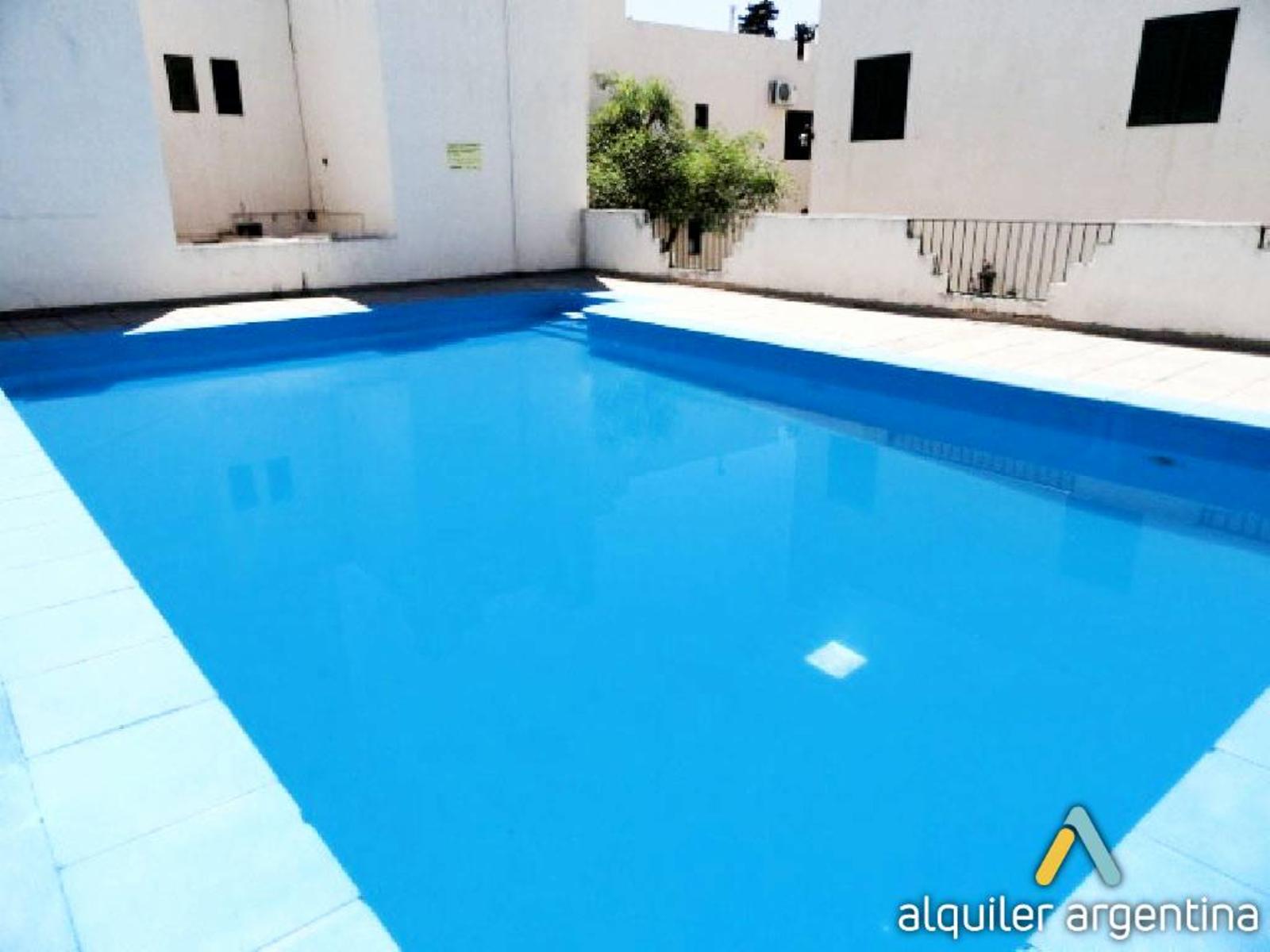 CHALET PARA 7 PERS. EN COMPLEJO A 50 MTS DEL LAGO. CON PILETA - QUINCHO - COCHERA — foto 4