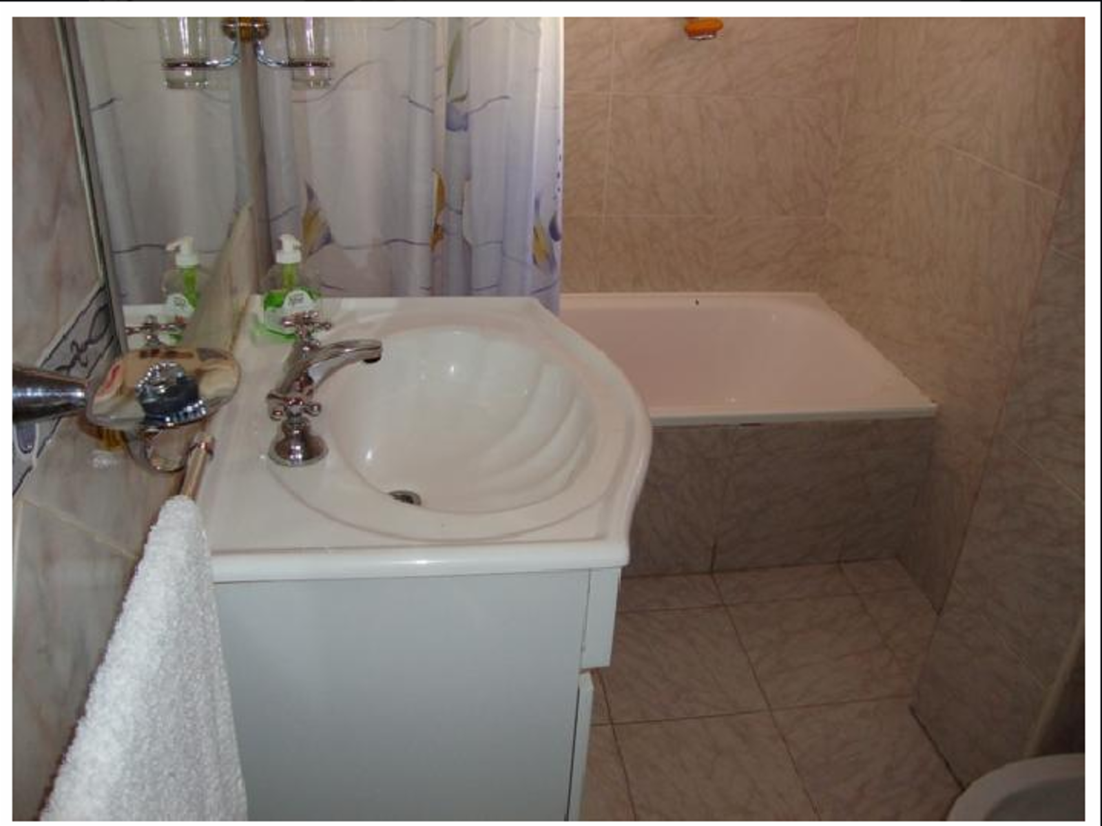 CHALET PARA 7 PERS. EN COMPLEJO A 50 MTS DEL LAGO. CON PILETA - QUINCHO - COCHERA — foto 7