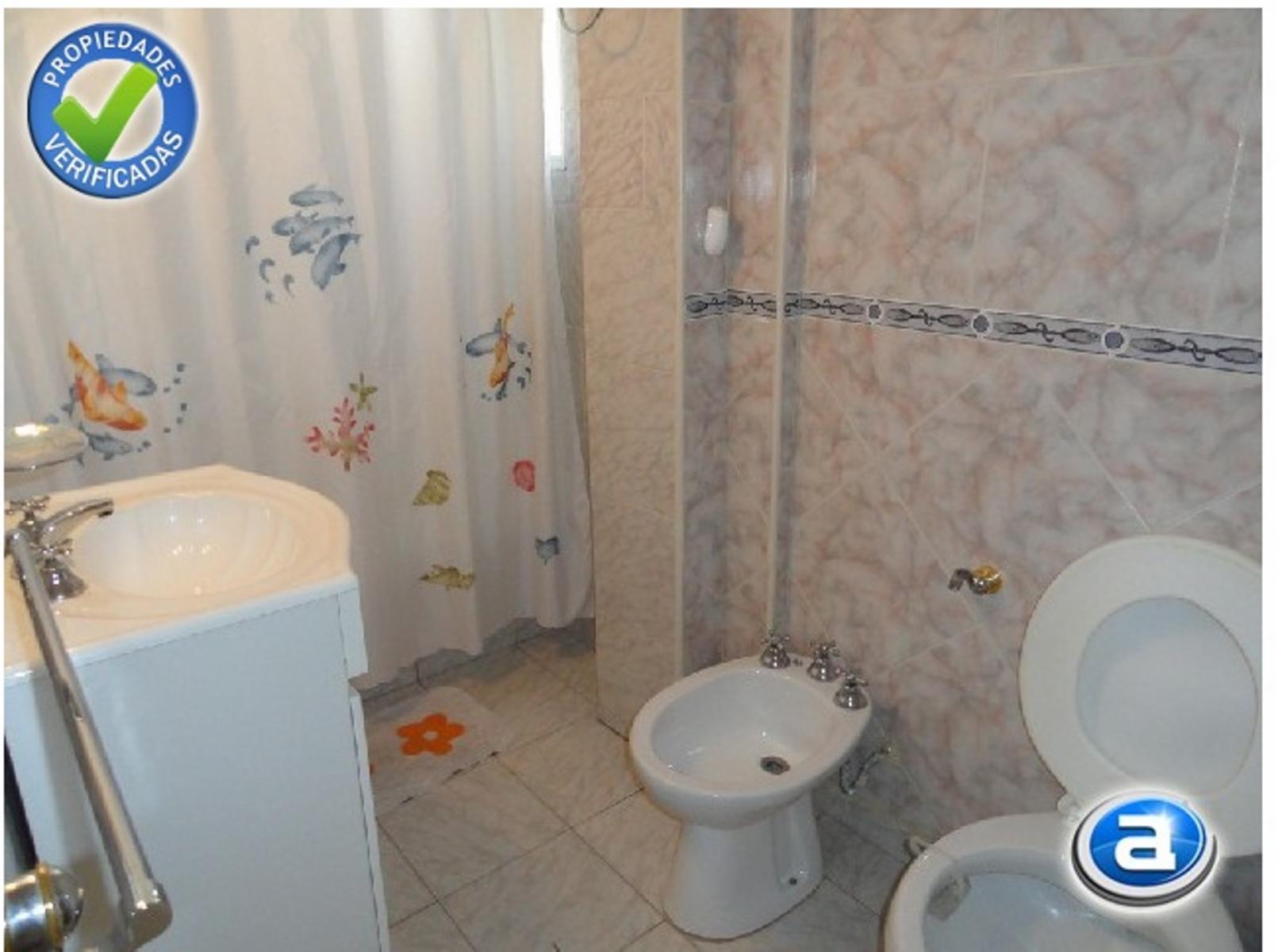 CHALET PARA 7 PERS. EN COMPLEJO A 50 MTS DEL LAGO. CON PILETA - QUINCHO - COCHERA — foto 11