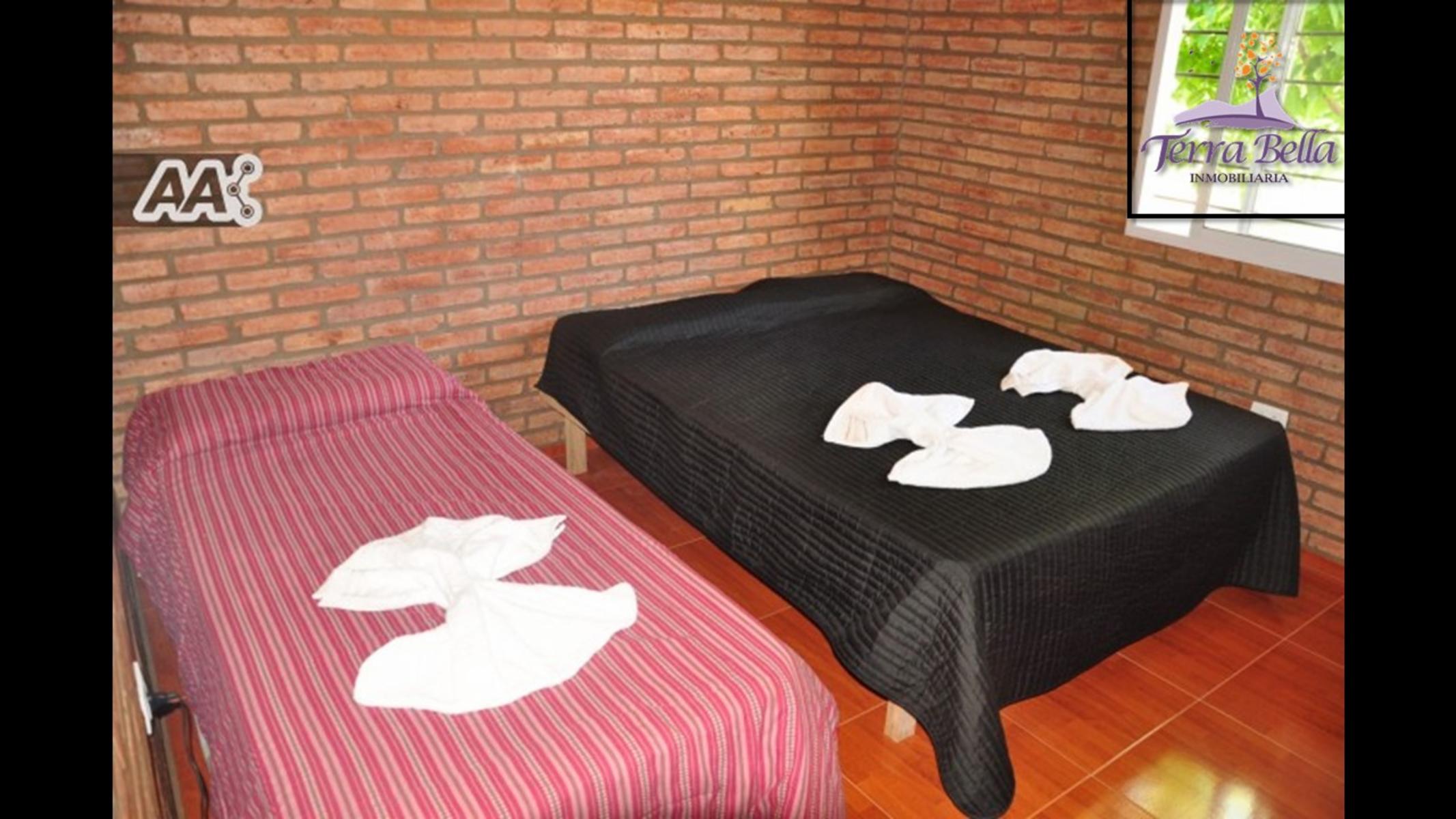 OPORTUNIDAD VENTA DE 3 CASAS MÁS UN DEPARTAMENTO CON PATIO - PILETA - COCHERA. — foto 4