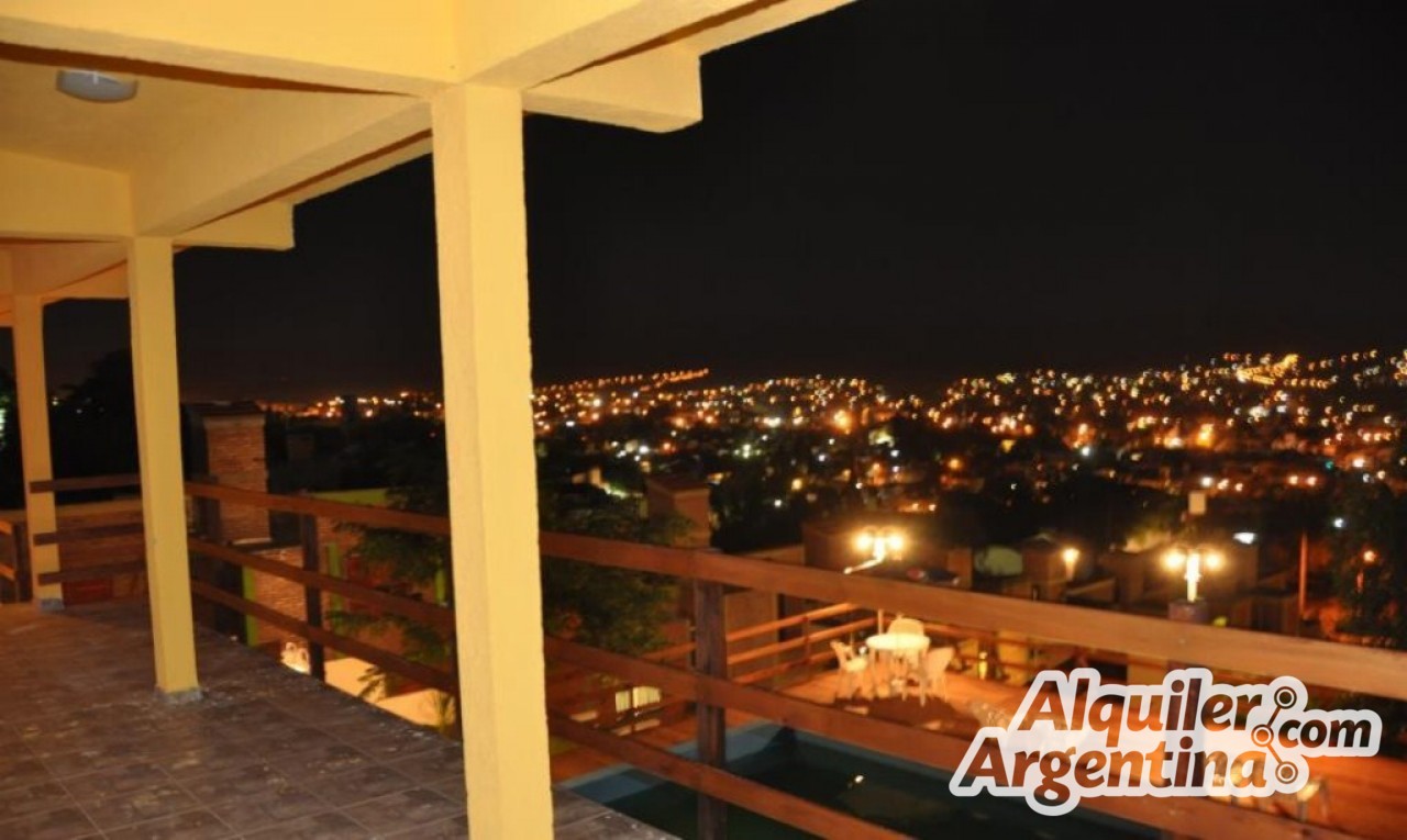 COMPLEJO DE DEPTOS CON ESPECTACULAR VISTA PANORAMICA. UN DORMITORIO. COCHERA. PISCINA. SOLARIUM. EQUIPAMIENTO FULL. A 5 MINUTOS DEL CENTRO DE CARLOS PAZ - 10
