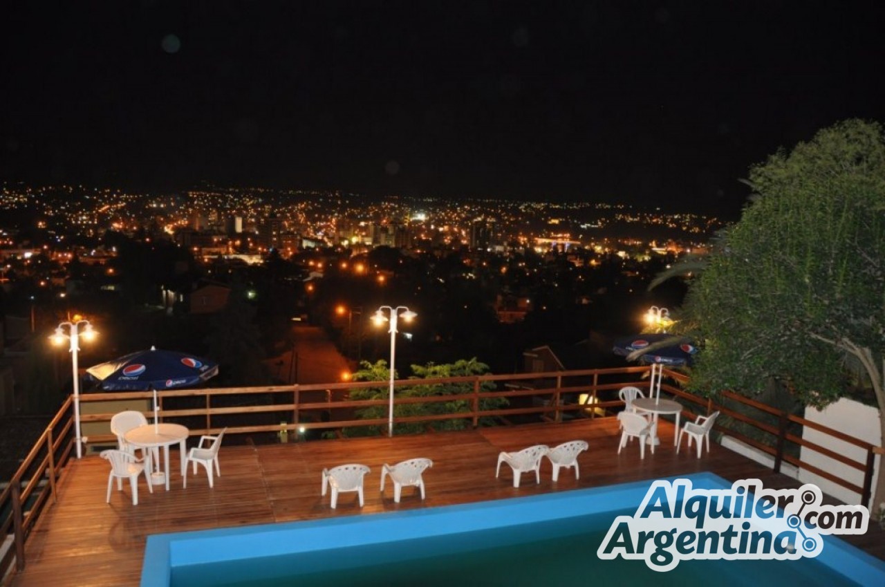 COMPLEJO DE DEPTOS CON ESPECTACULAR VISTA PANORAMICA. UN DORMITORIO. COCHERA. PISCINA. SOLARIUM. EQUIPAMIENTO FULL. A 5 MINUTOS DEL CENTRO DE CARLOS PAZ - 11