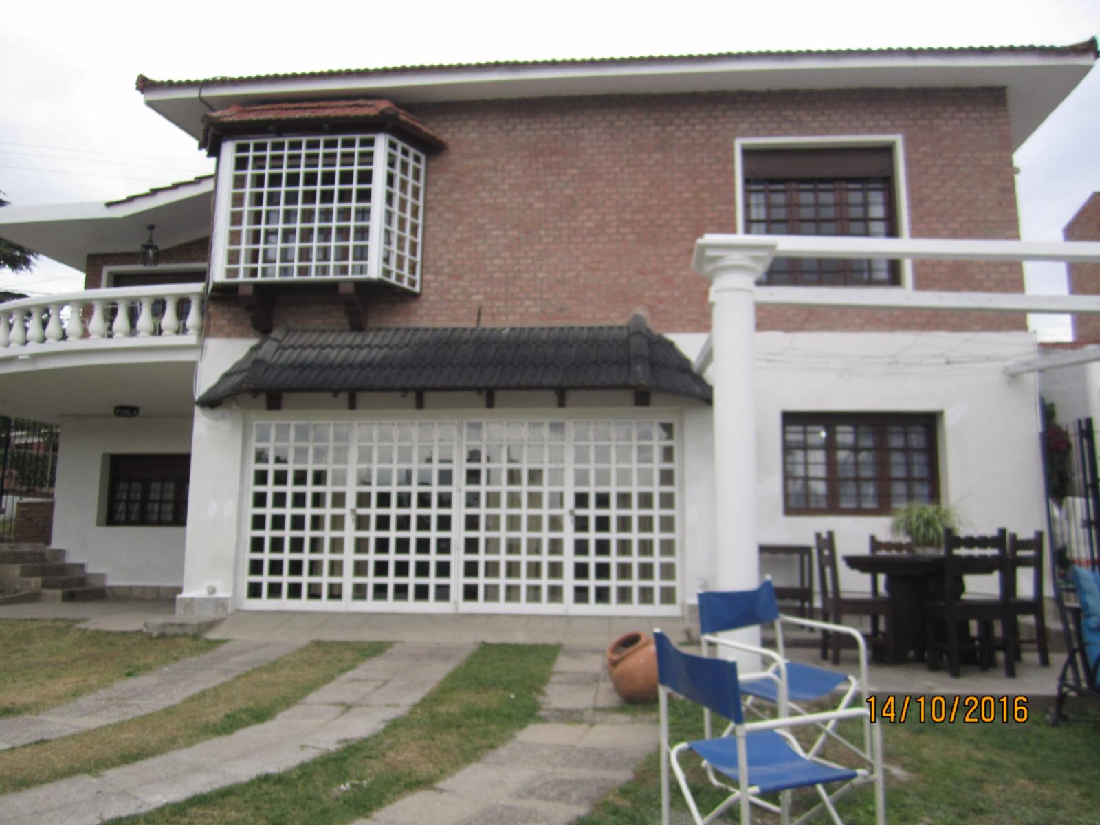 CASA COMODA PARA 6 PERSONAS, CON COCHERA, PATIO.. PILETA. A 5 CUADRAS DEL CENTRO — foto 7