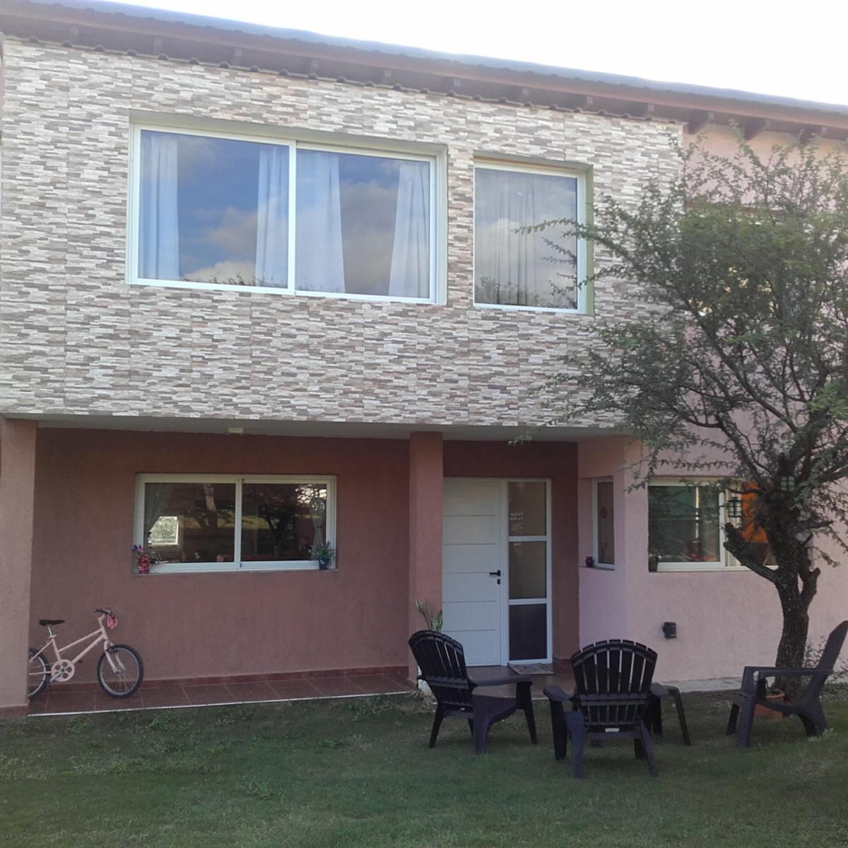 MUY LINDO CHALET EN BARRIO PRIVADO. PARQUE. PILETA. PARA 5/6 PERSONAS. BARRIO CON SEGURIDAD 24 HS — foto 9