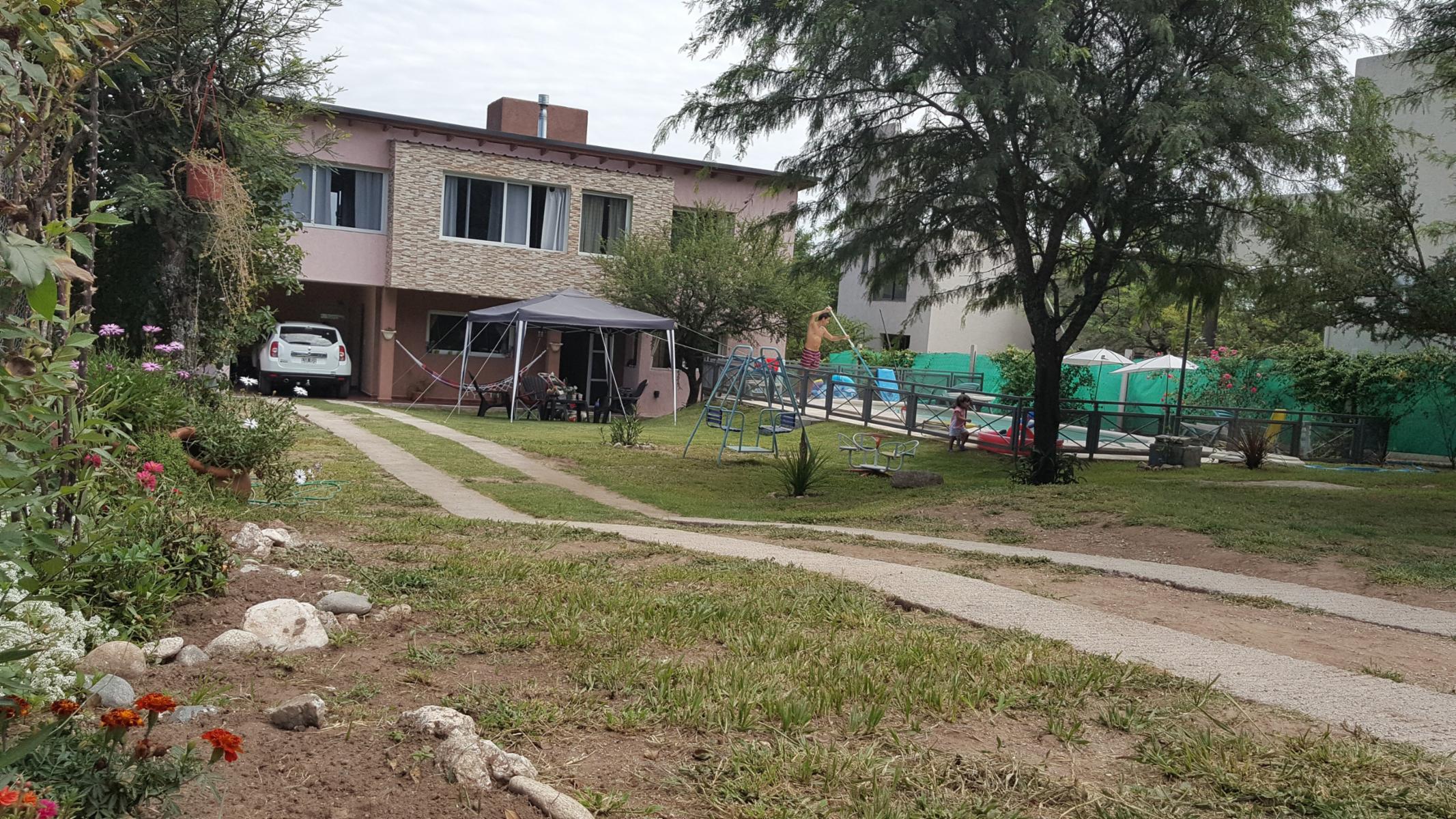 MUY LINDO CHALET EN BARRIO PRIVADO. PARQUE. PILETA. PARA 5/6 PERSONAS. BARRIO CON SEGURIDAD 24 HS — foto 10