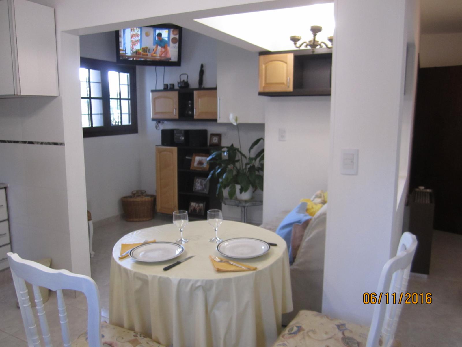 MONOAMBIENTE PROXIMO AL CENTRO. AMPLIO Y CONFORTABLE - 3