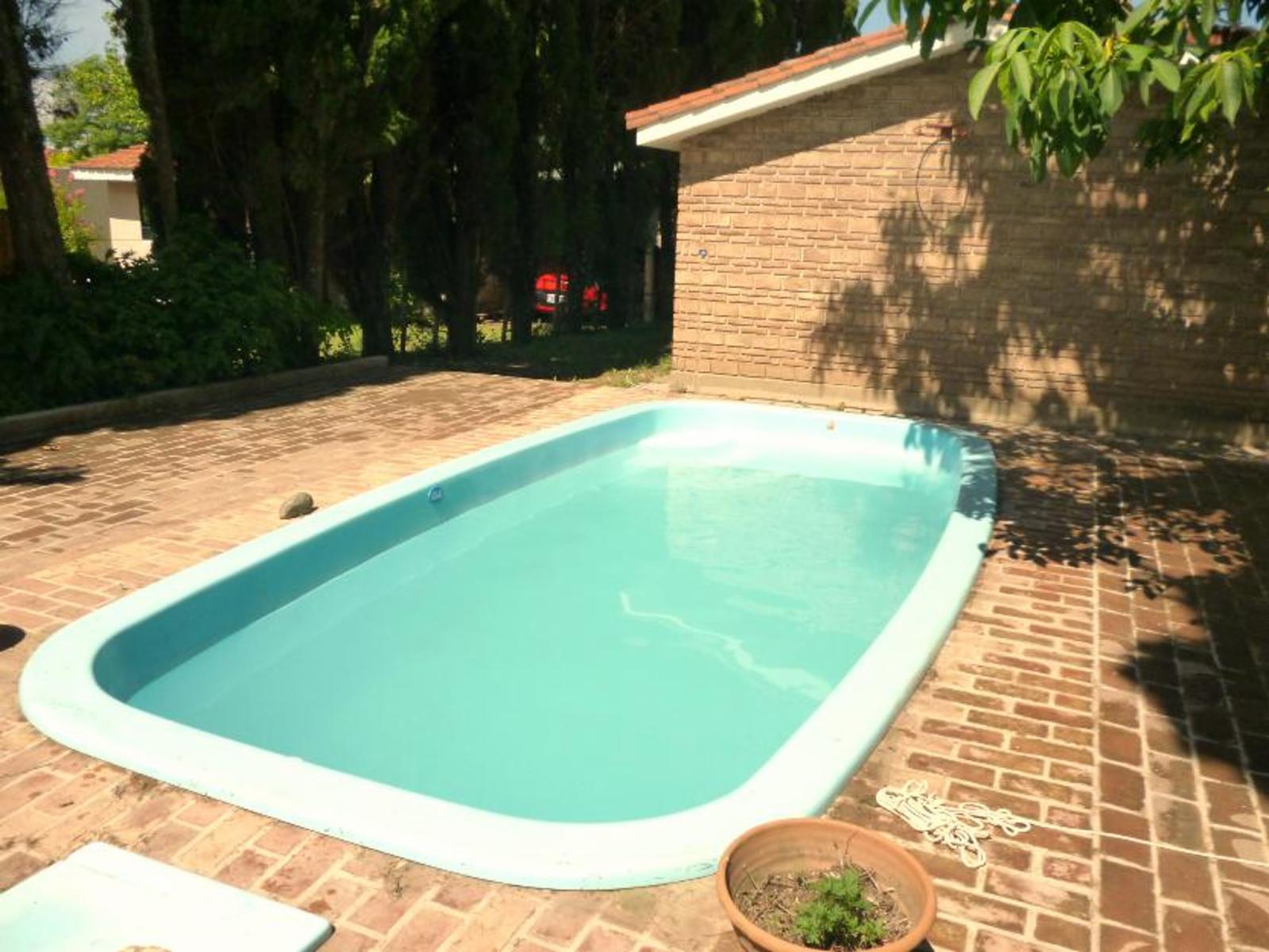CHALET PARA 6 PERSONAS CON PILETA EXCLUSIVA. BARRIO PLAYAS DE ORO — foto 4
